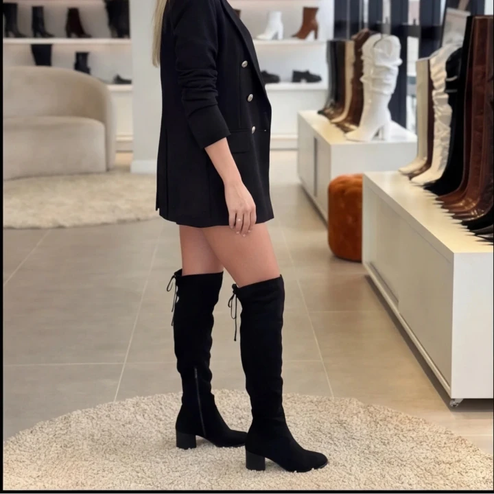 Bota Extra Larga Negra